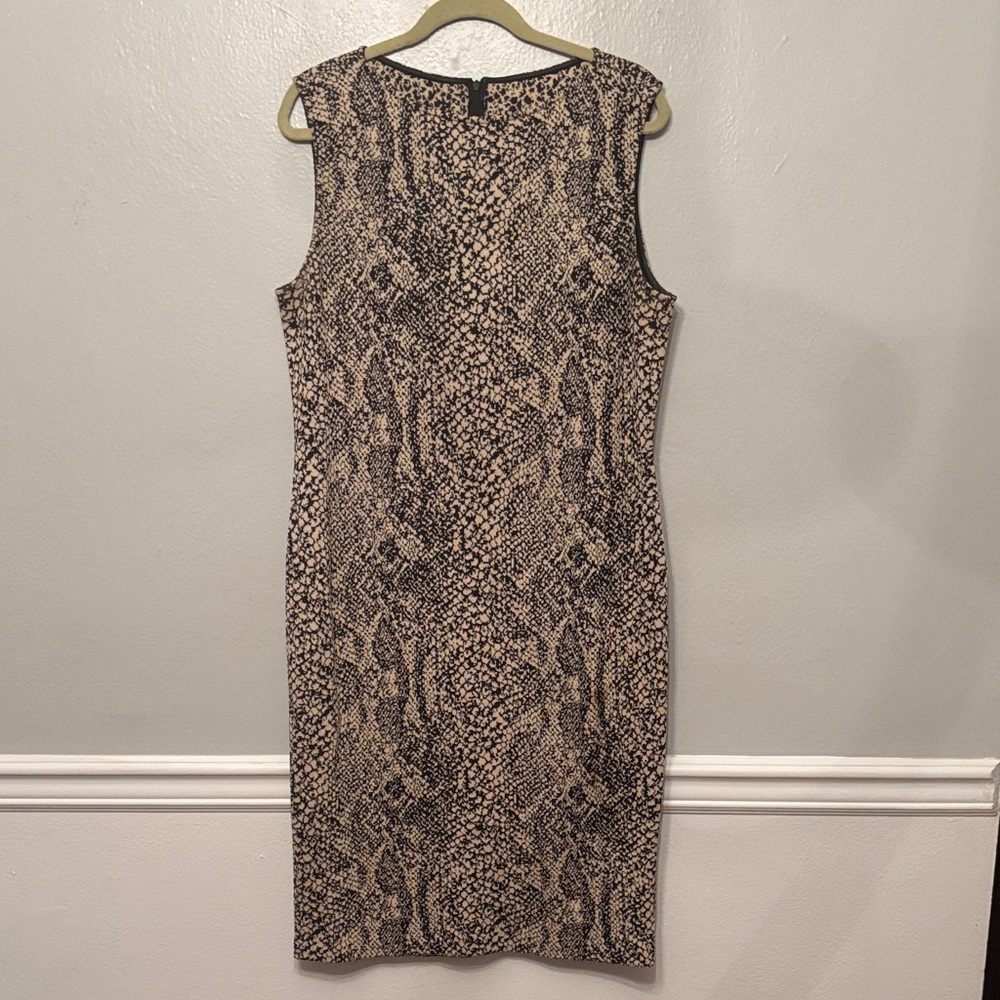 Vintage St. John Knits Python Print Sleeveless Sh… - image 3